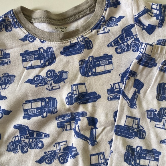 Carters 2T Consruction Pajama Set - Picture 5 of 7